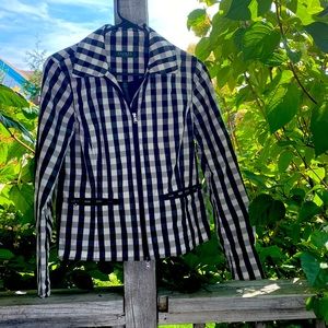 PM, black and white check jacket